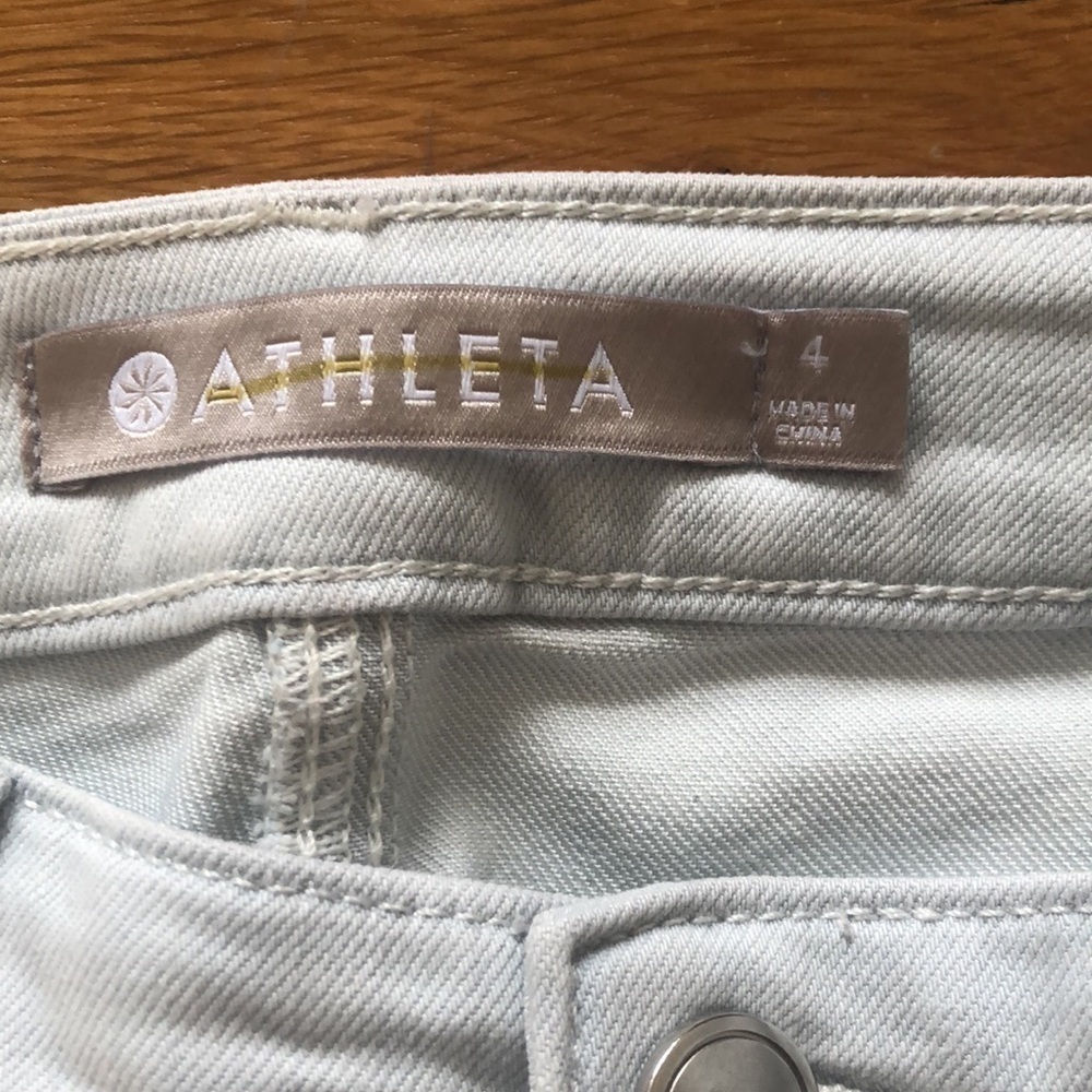 Athleta Sculptek Skinny Jeans Women's Size 4 Biscayne Light Wash Denim - Picture 2 of 6
